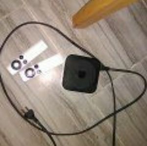 Apple Tv 2 Remotes